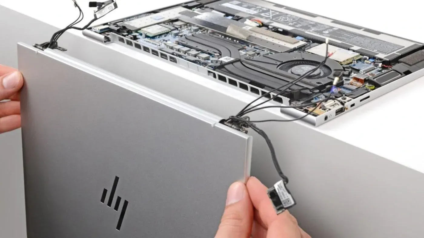HP Ekran Değişimi